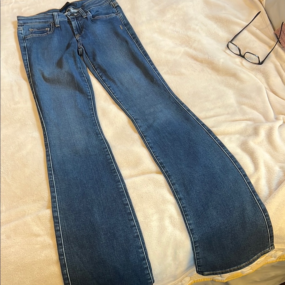 Women's Blue Jeans